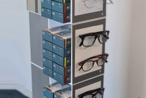 E2EPOS002 Base + logo block E2E